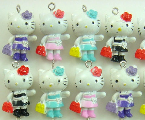 Hello Kitty met tasje in verschillende kleuren