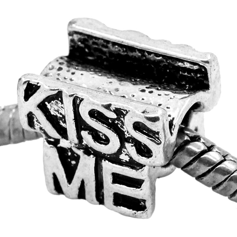 Kiss Me Pandora-style