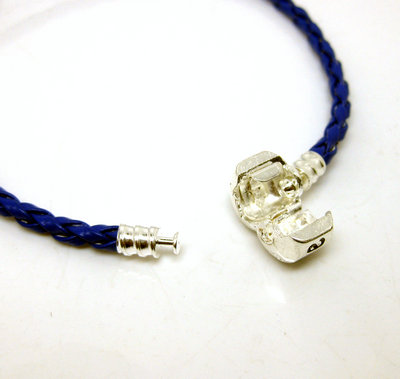armband in verschillende kleuren, pandora-style, pu-leer met verzilverde LOVE sluiting
