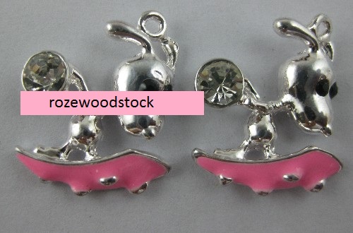 Snoopy met strass en emaille