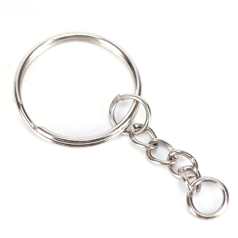 sleutelhangerring met kettinkje